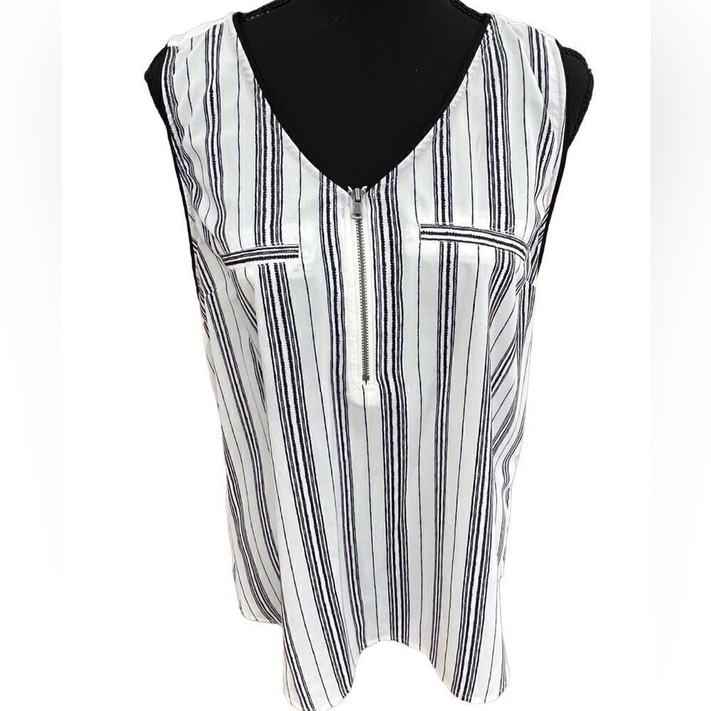 Vylette striped zip front sleeveless top, size XL.